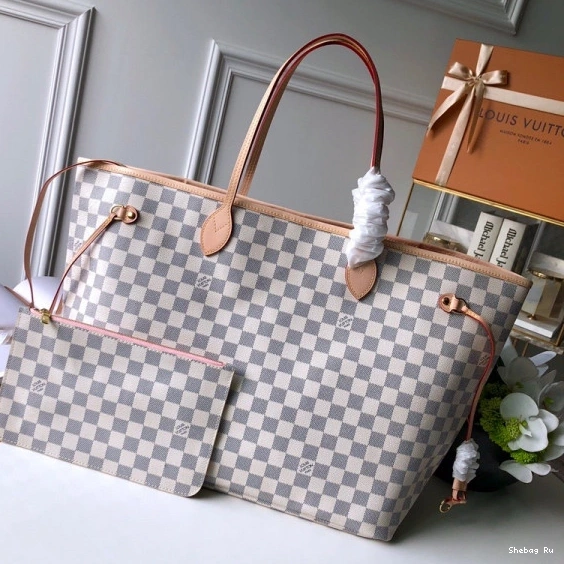 GM Louis Vuitton Neverfull 0718